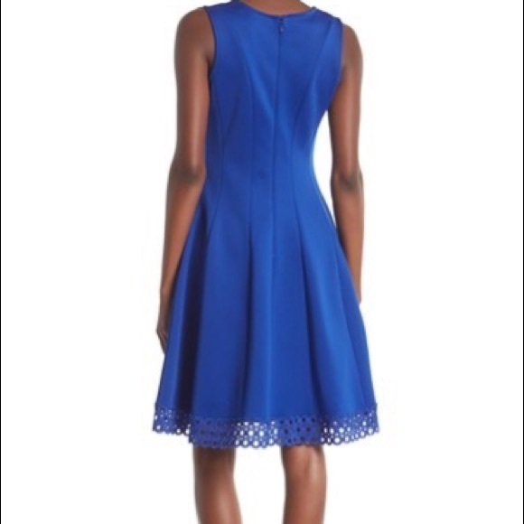 👗Royal Blue Donna Ricco Dress with Lace Hem👗 - Picture 2 of 8